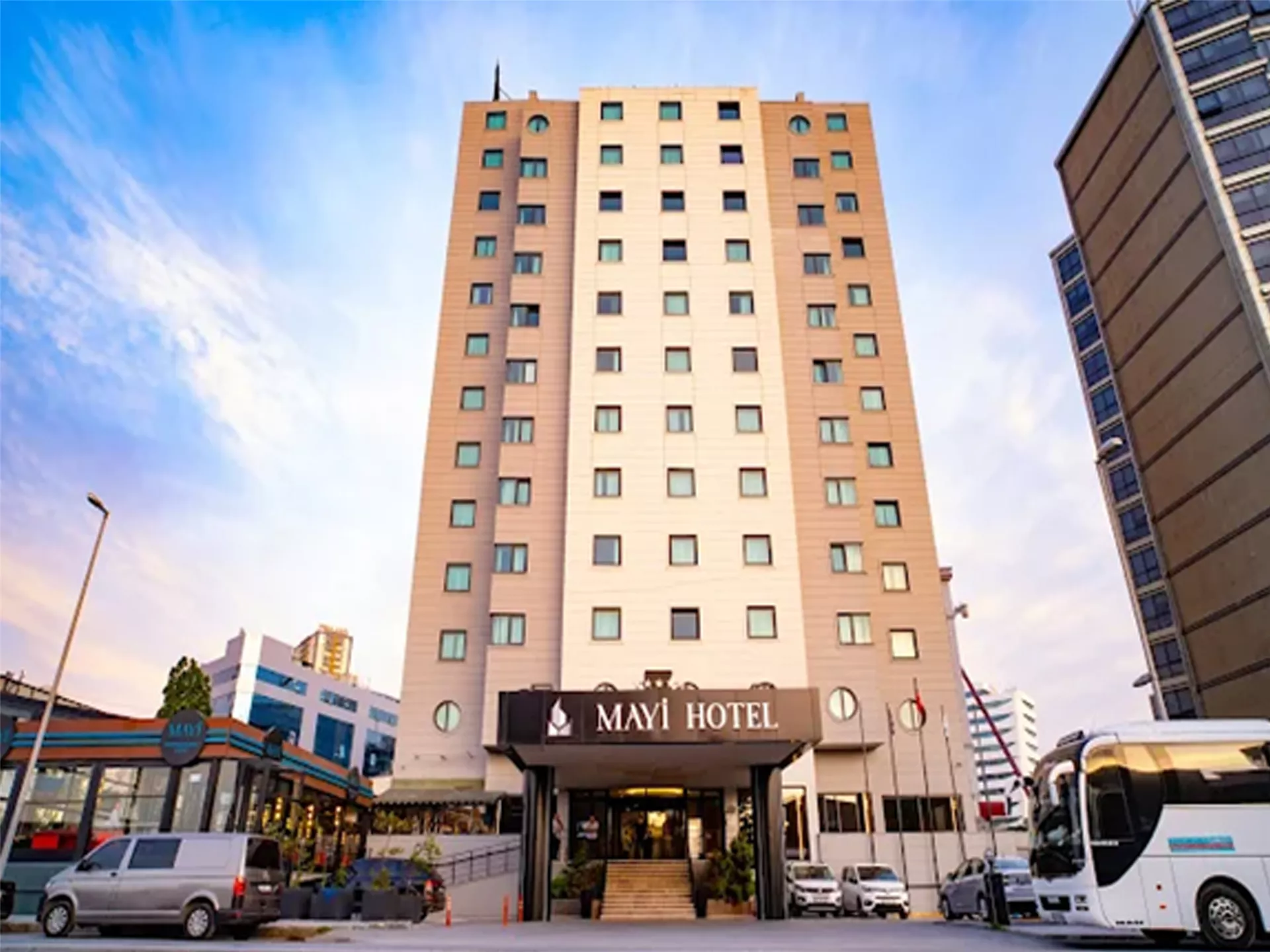 Mayi Hotel