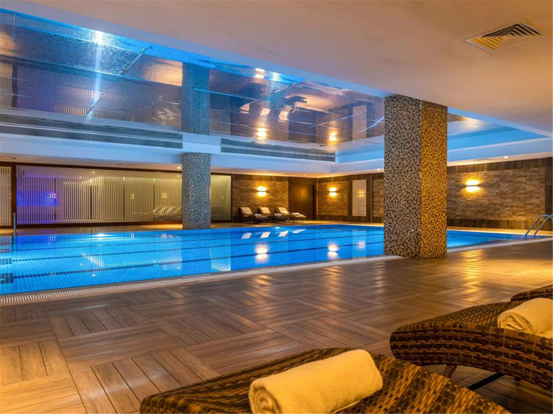 Clarion Hotel