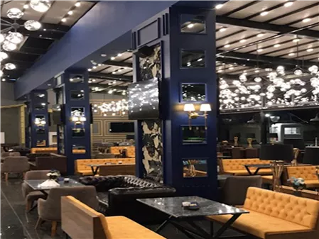 212 Qua Cafe