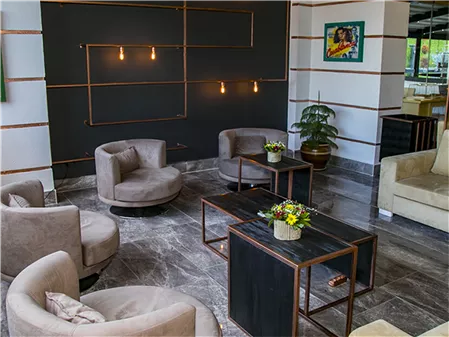Mayi Hotel